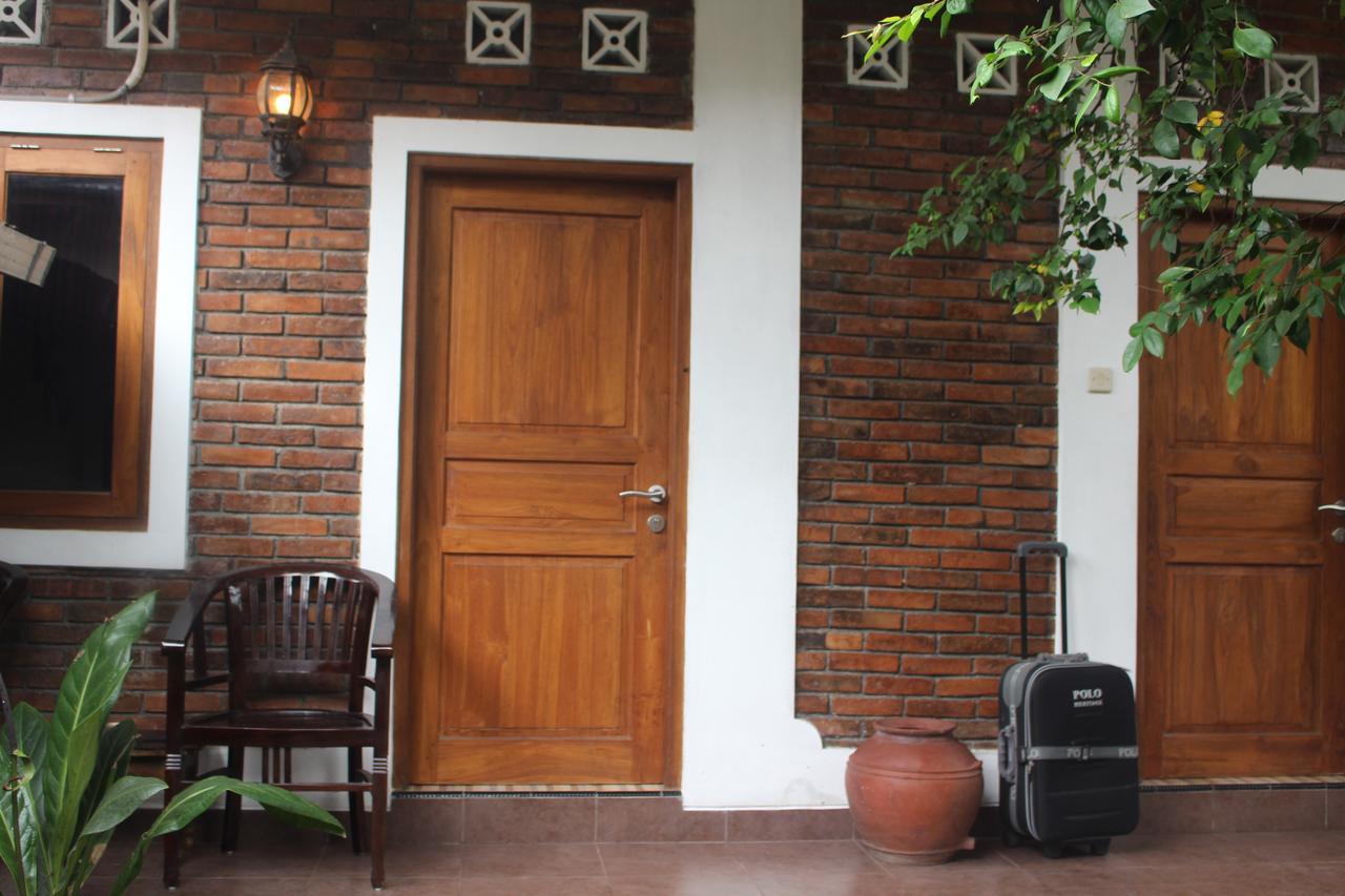 Rumah Pathuk Syariah Homestay Yogyakarta Kültér fotó