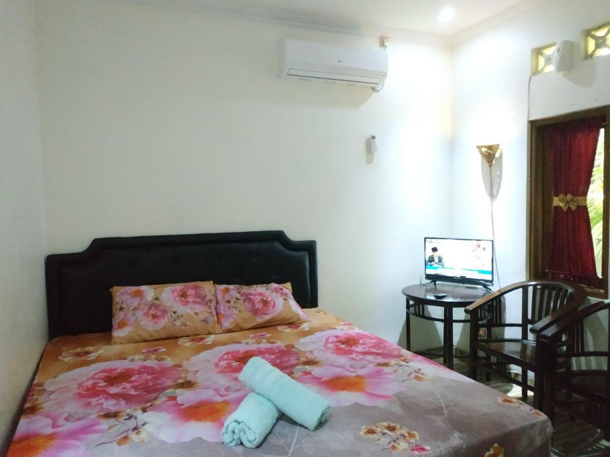 Rumah Pathuk Syariah Homestay Yogyakarta Kültér fotó
